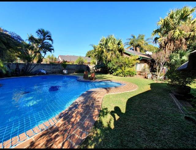 3 BEDROOM HOUSE FOR SALE IN THERESAPARK